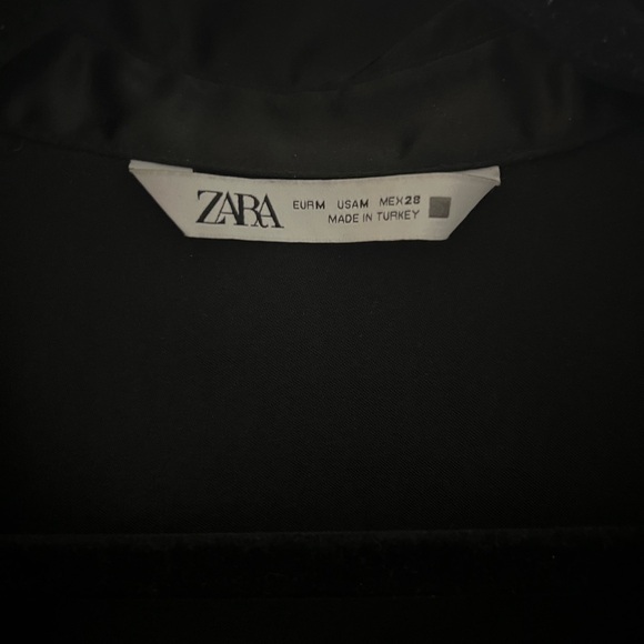 Zara Black Ruched Button Dress - Picture 3 of 3